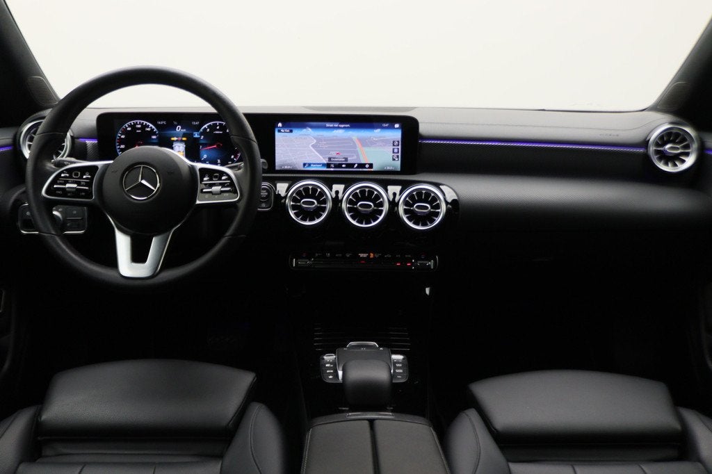 Mercedes-Benz CLA-Klasse Shooting Brake 180 Business Solutio, Auto's, Mercedes-Benz, CLA, 136 pk, 4 cilinders, 19 km/l