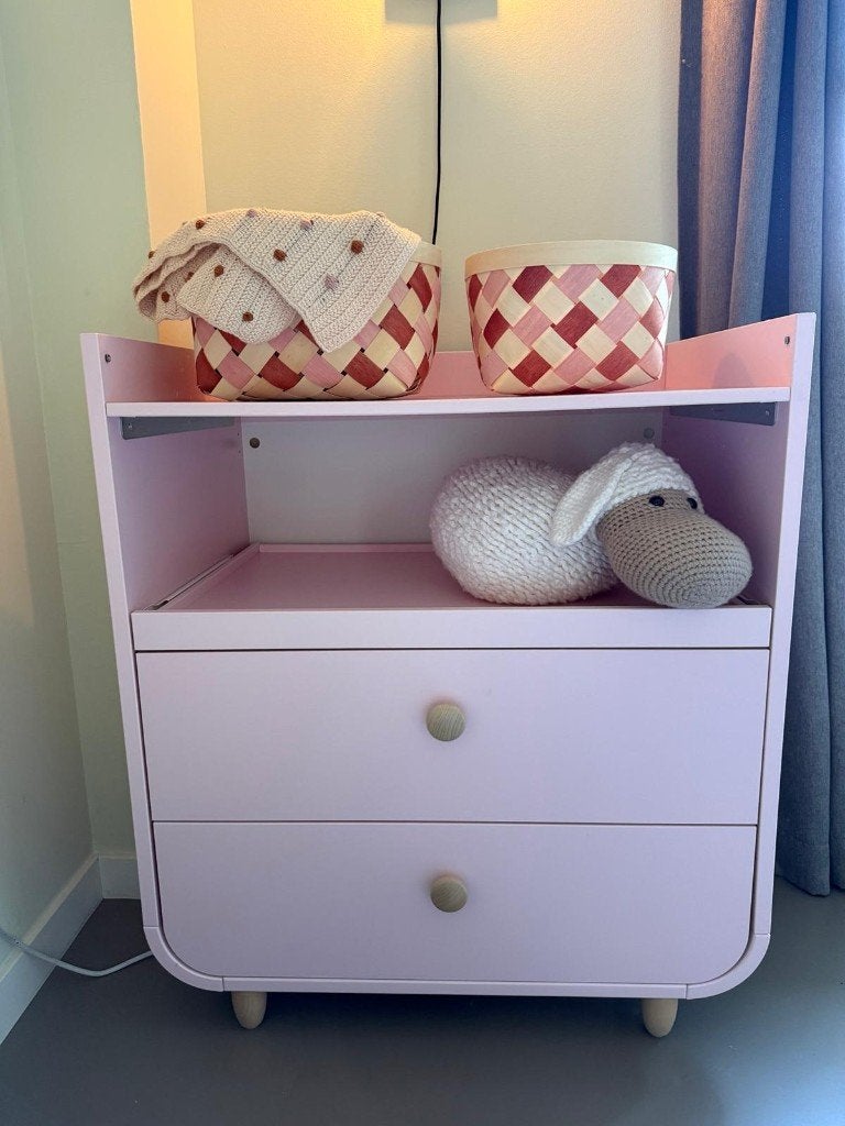 Roze Commode/Ladekast Ikea Myllra, Ophalen, 70 cm of meer, Zo goed als nieuw, 75 tot 100 cm