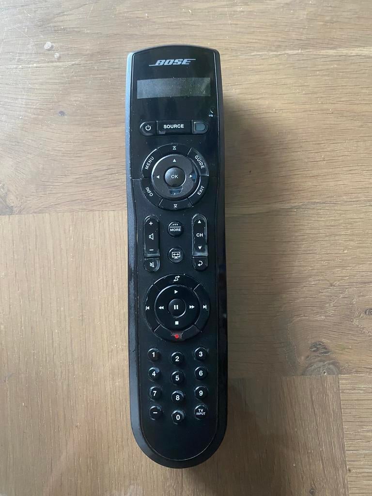 Bose afstandsbediening lcd display lifestyle 135, Audio, Tv en Foto, Afstandsbedieningen, Ophalen of Verzenden, Zo goed als nieuw