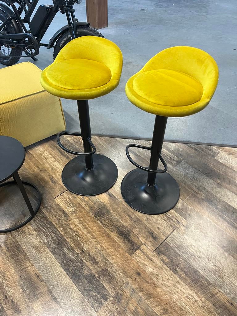 2x Gele Bar Krukken - Modern & Comfortabel, Ophalen, Gebruikt, In hoogte verstelbaar, 90 cm of meer