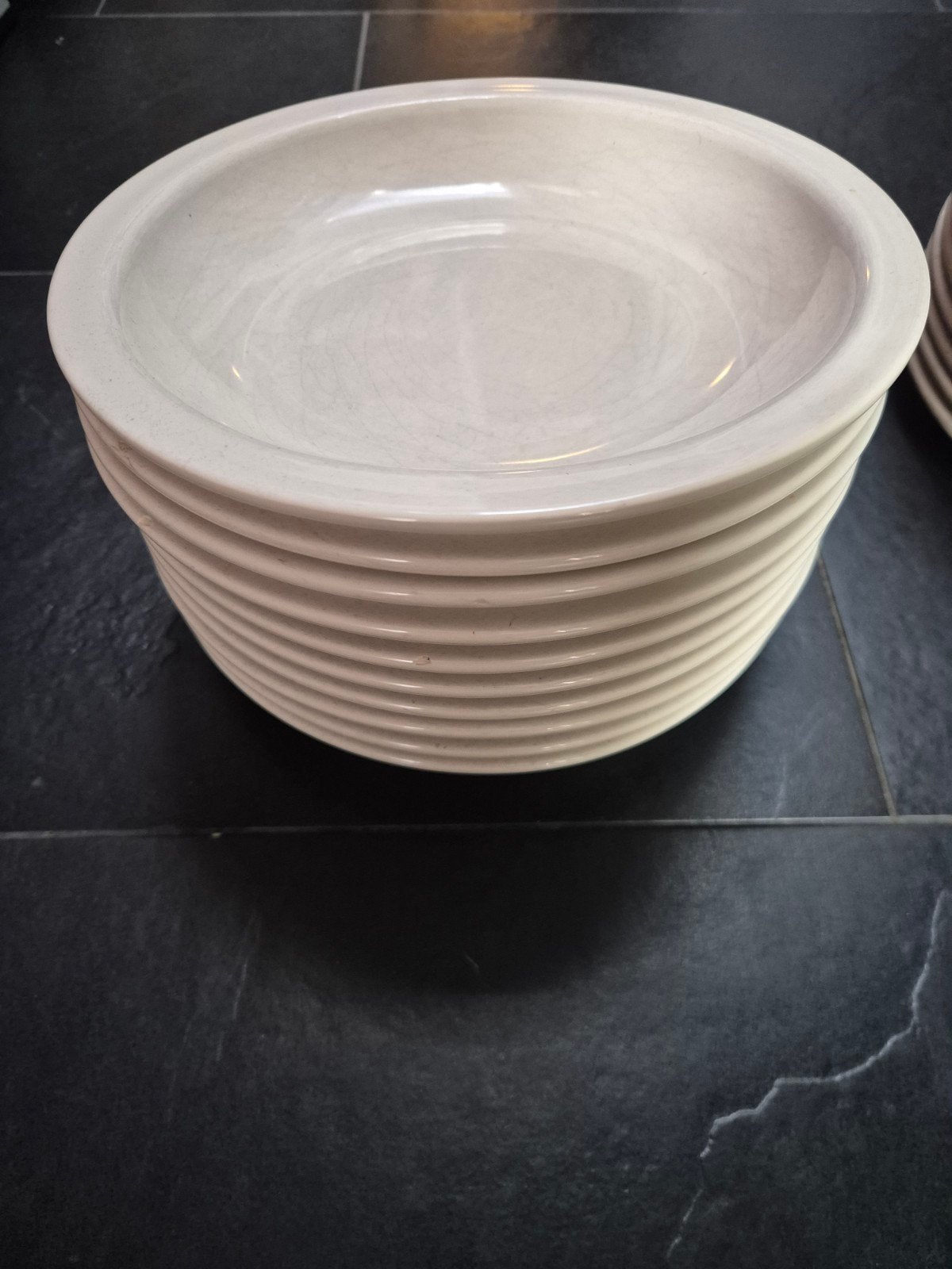 Borden crème 10 diep, 8 plat, Ophalen, Gebruikt, Overige stijlen, Bord(en)