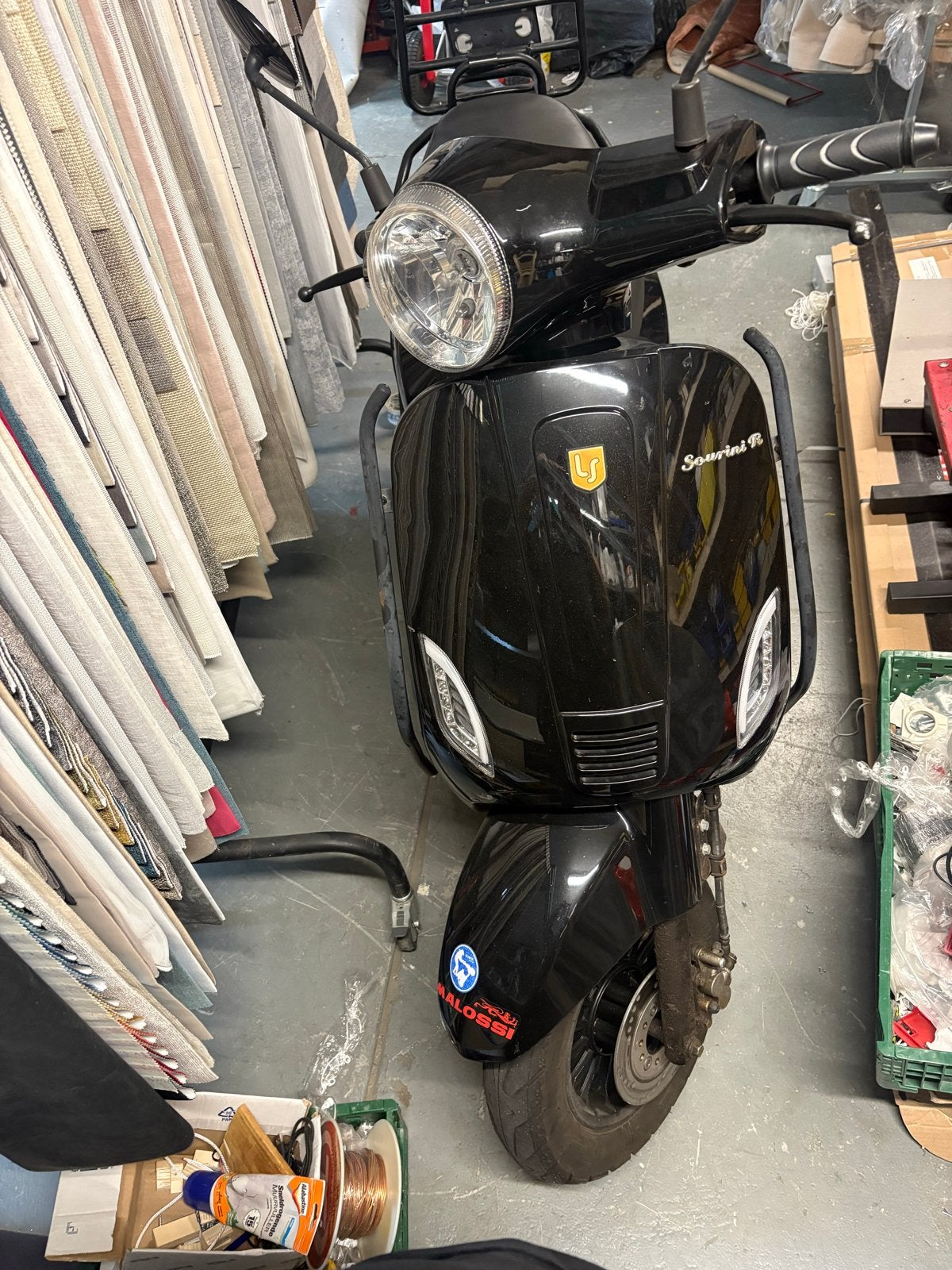 Zwarte La Souris scooter - Goed onderhouden, Ophalen of Verzenden, Gebruikt, Overige typen, Overige merken
