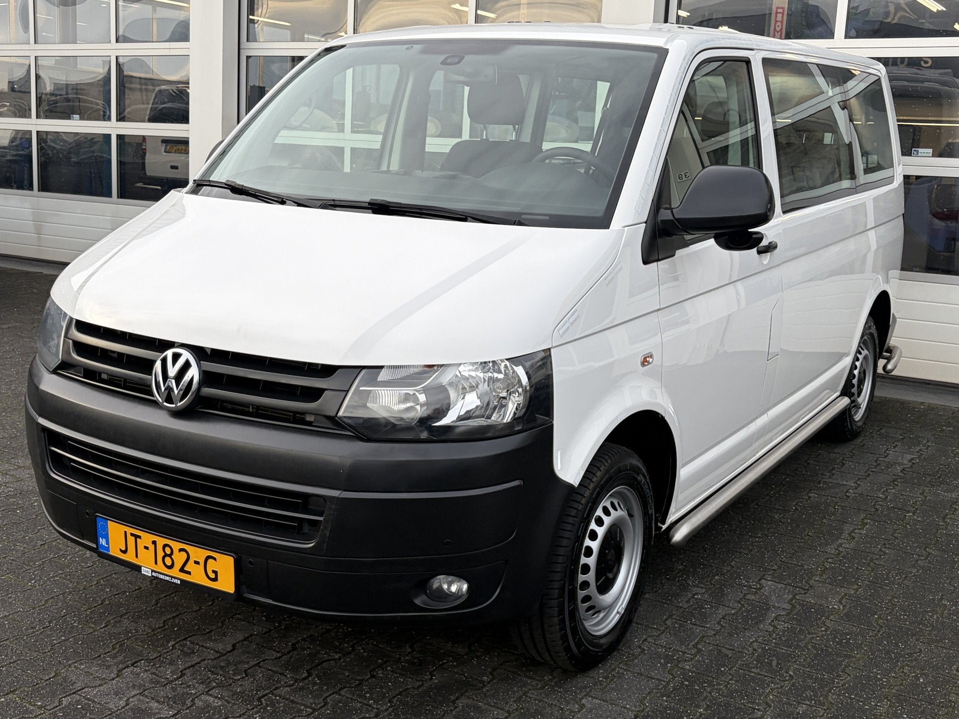 Volkswagen Transporter Kombi 2.0 TDI L1H1 140pk DSG Automaat, Auto's, Volkswagen, Euro 5, Stof, Gebruikt, Zwart