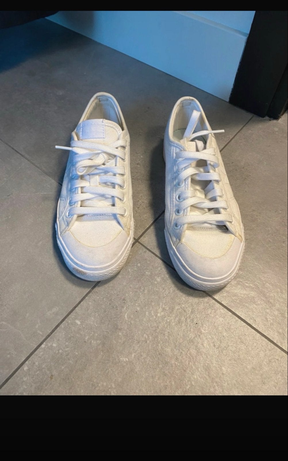 Adidas sneakers wit maat 38, Ophalen of Verzenden, Gedragen, Wit, Sneakers of Gympen