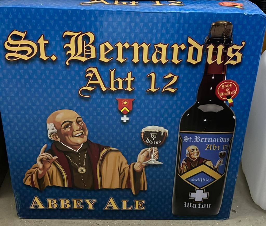 12 flessen  in doos st. Bernardus abt 12 / 75cl VINTAGE BIER, Verzamelen, Biermerken, Ophalen, Zo goed als nieuw