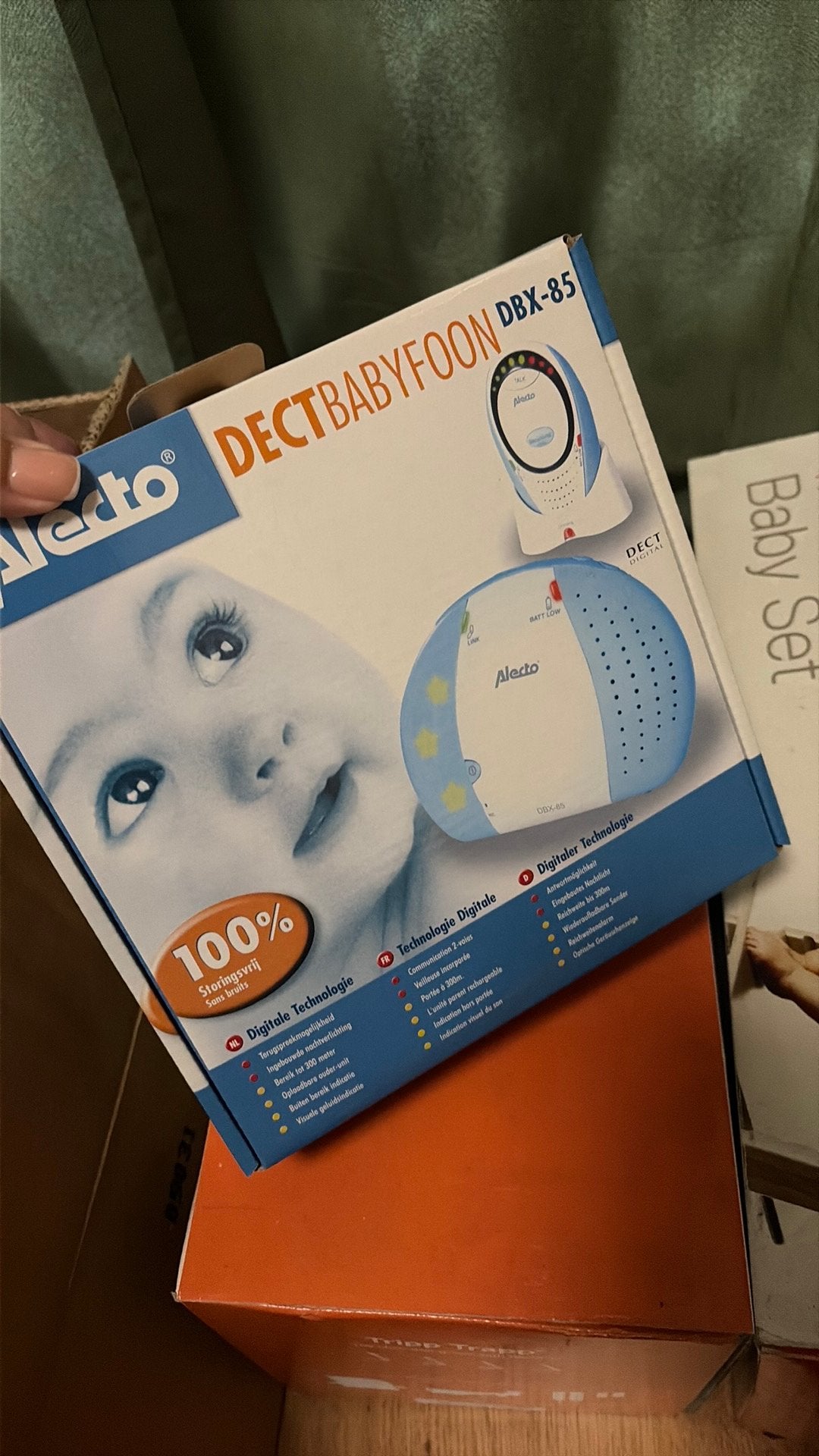Alecto babyfoon, Ophalen of Verzenden, Zo goed als nieuw, 250 meter of meer