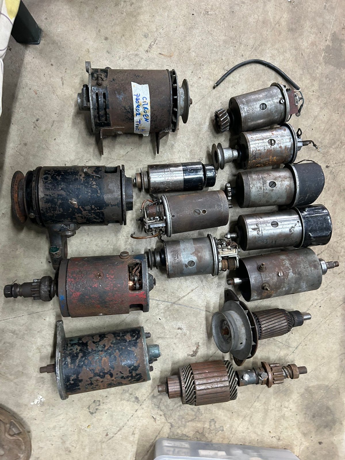 Partij dynamo’s/startmotoren Bosch/Lucas, oldtimers, Ophalen, Gebruikt, Oldtimer onderdelen