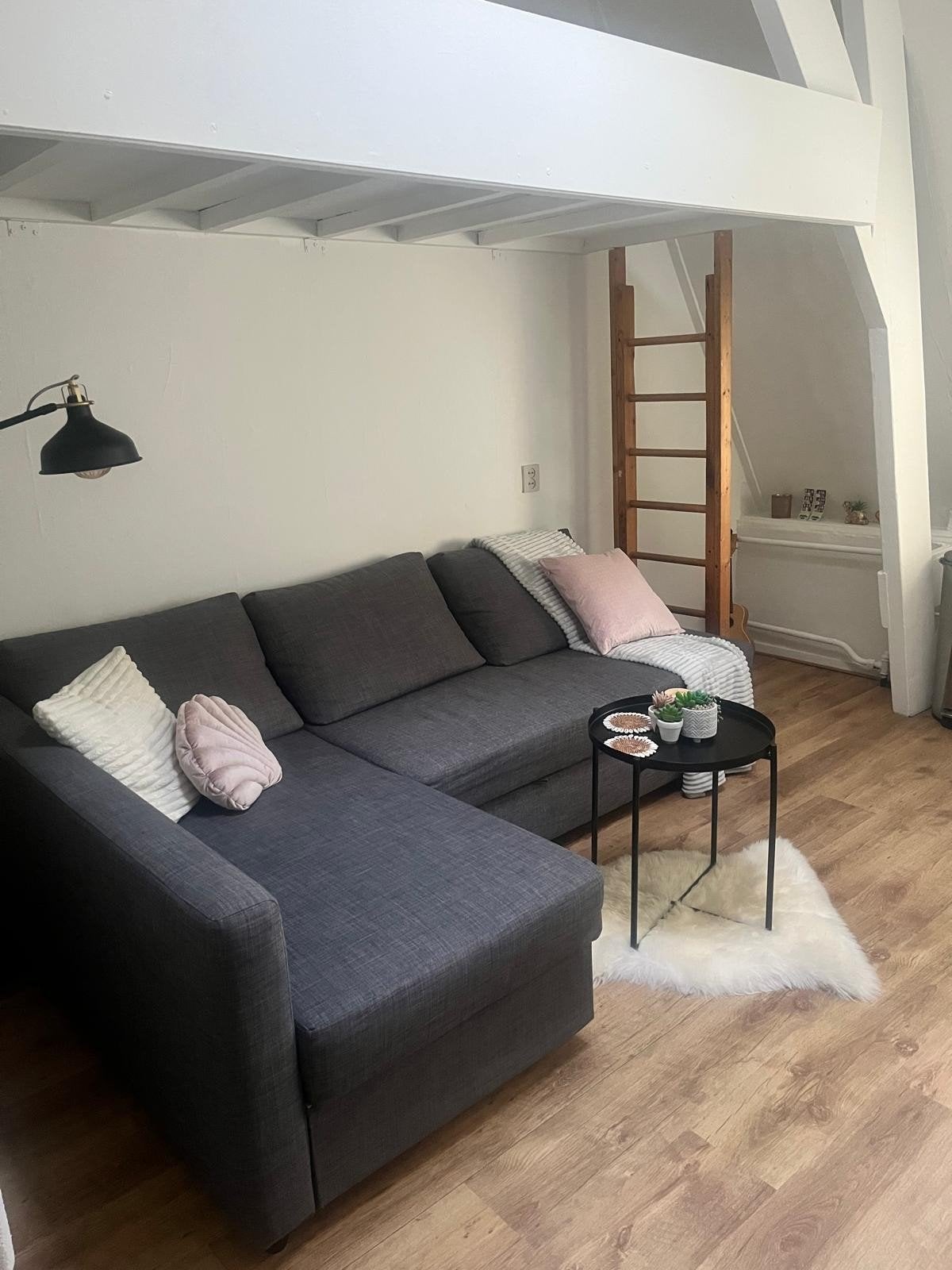 Comfortabele hoek- /slaapbank met chaise longue, Ophalen, 250 tot 300 cm, Gebruikt, 100 tot 125 cm