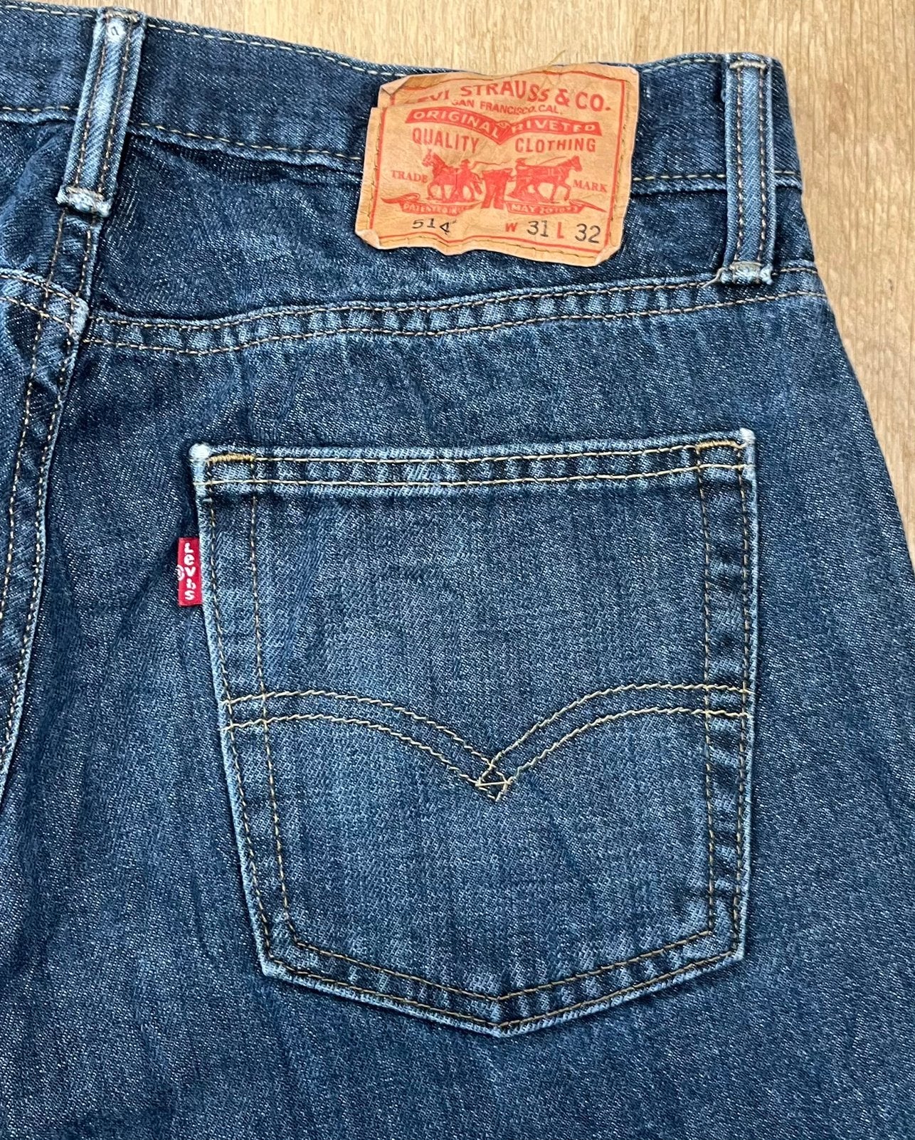 Levi’s 514 straight jeans marineblauw - Maat W31 L32, Ophalen of Verzenden, Zo goed als nieuw, Blauw, W32 (confectie 46) of kleiner