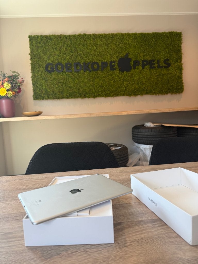 iPad Pro 10 5 inch 64GB Zilver | Wifi model, Computers en Software, Ophalen, Apple, Cupertino California, Support@apple.com