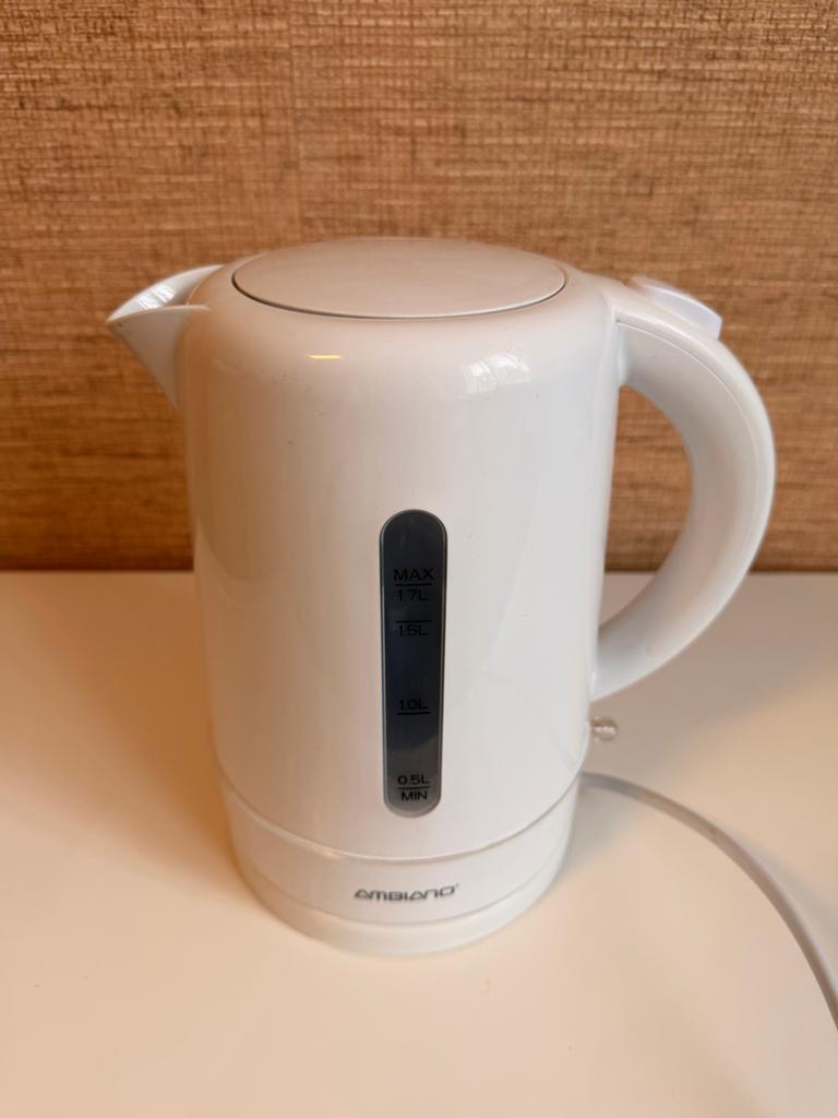Ambiano Waterkoker - Wit - 1.7L, 1 tot 2 liter, Ophalen of Verzenden, Zo goed als nieuw
