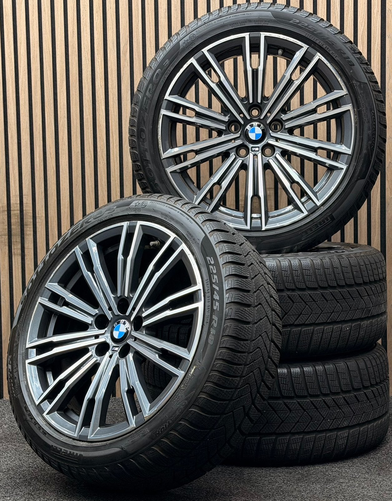 Originele 18 inch BMW 3 Serie G20 G21 790M Breedset Pirelli, Auto-onderdelen, Banden en Velgen, Ophalen, 18 inch, ., Banden en Velgen