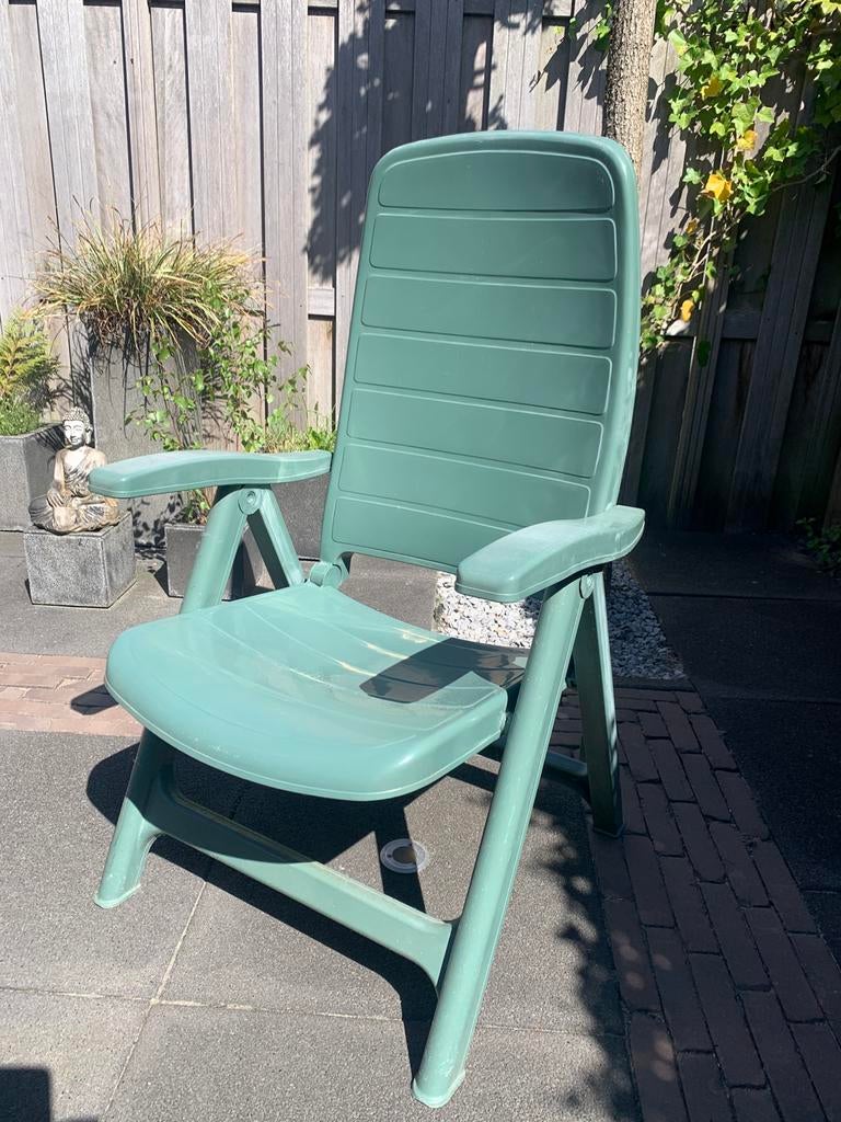 Verstelbare tuinstoel, Tuin en Terras, Tuinstoelen, Ophalen, Zo goed als nieuw, Kunststof