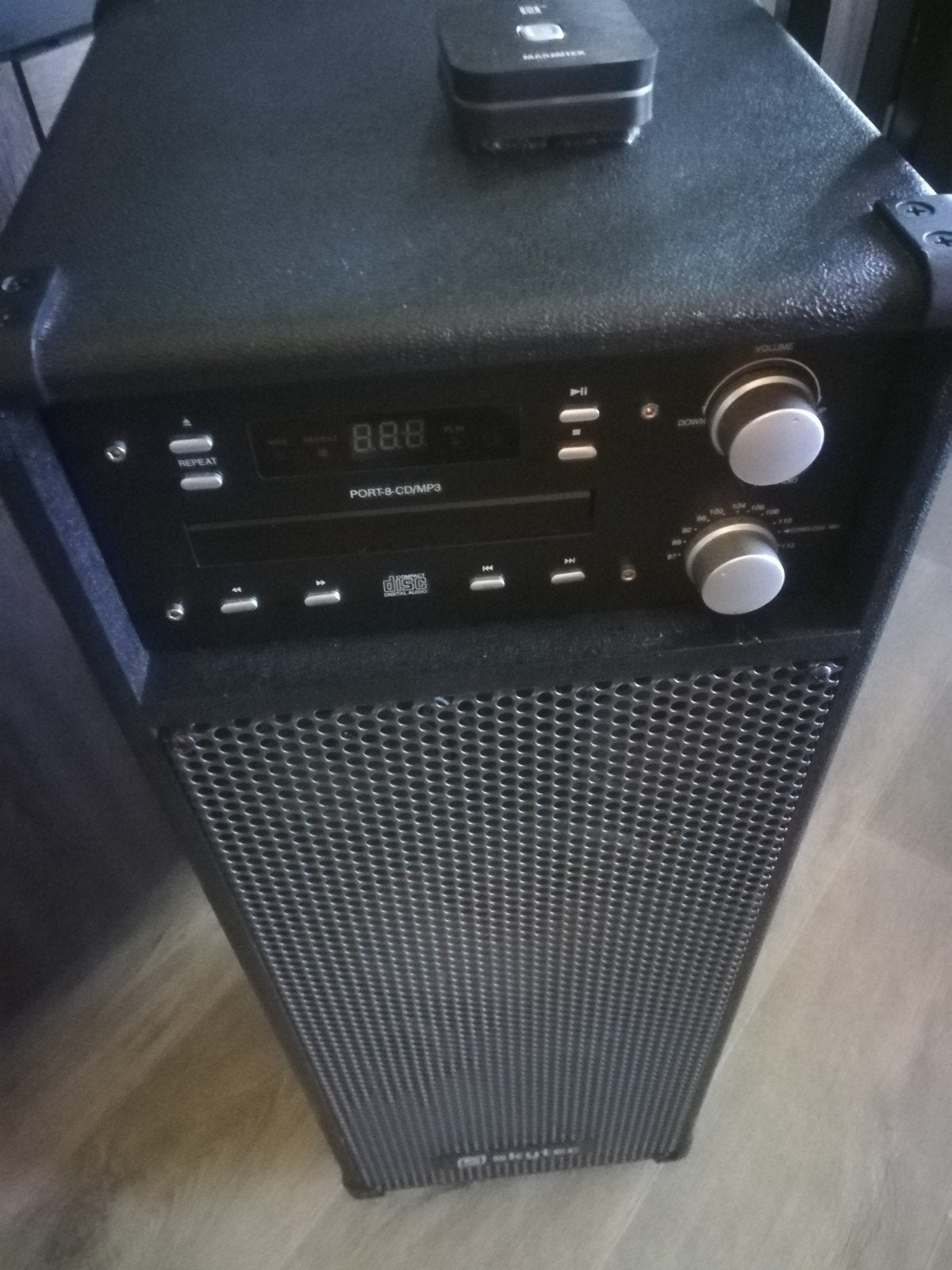 Skytec grote box, Ophalen