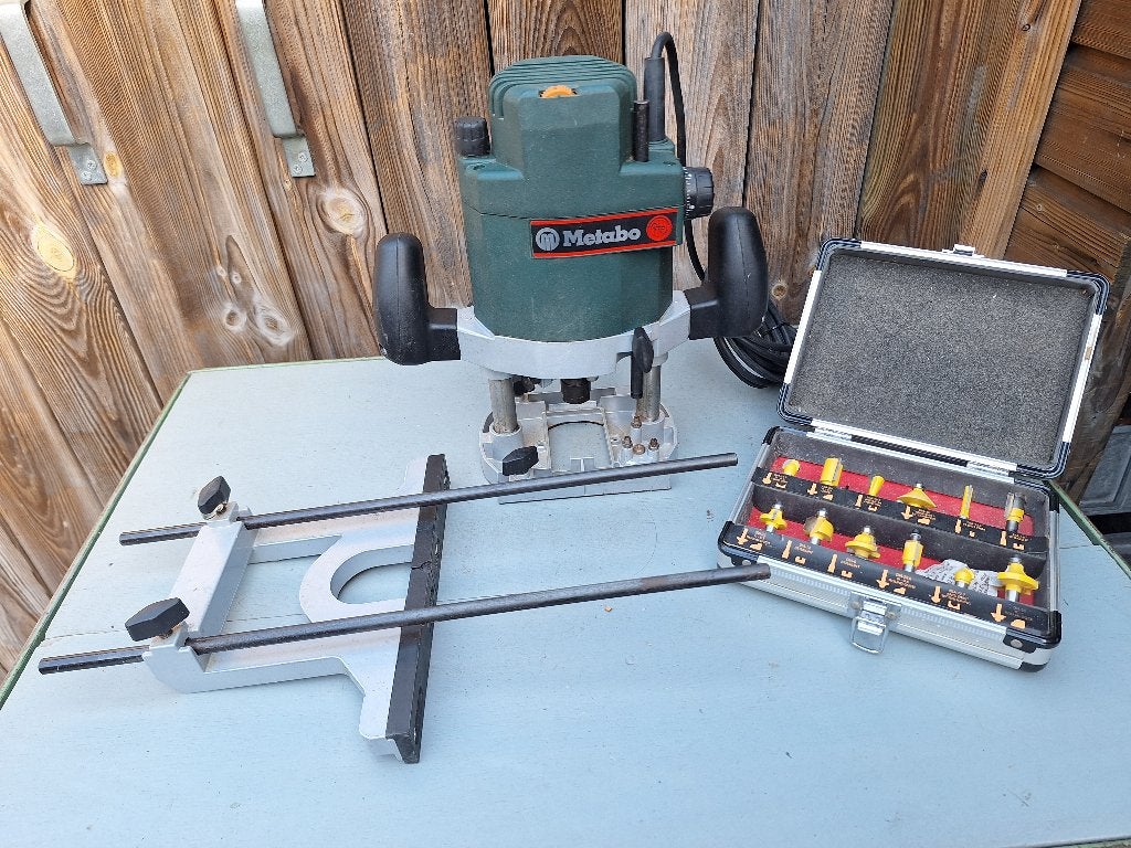 Metabo OfE1812 bovenfrees 1800w + frezenset, Ophalen of Verzenden, Gebruikt, Elektrisch, Bovenfrees