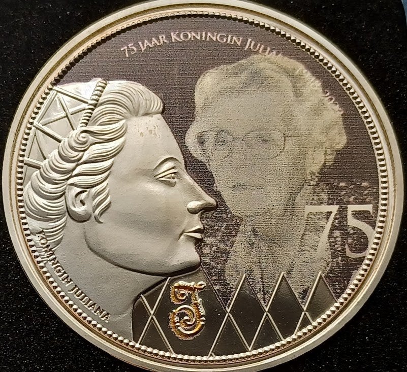 Penning 75 jaar Koningin Juliana 1948-2023 (f), Verzenden, Overige materialen, Nederland