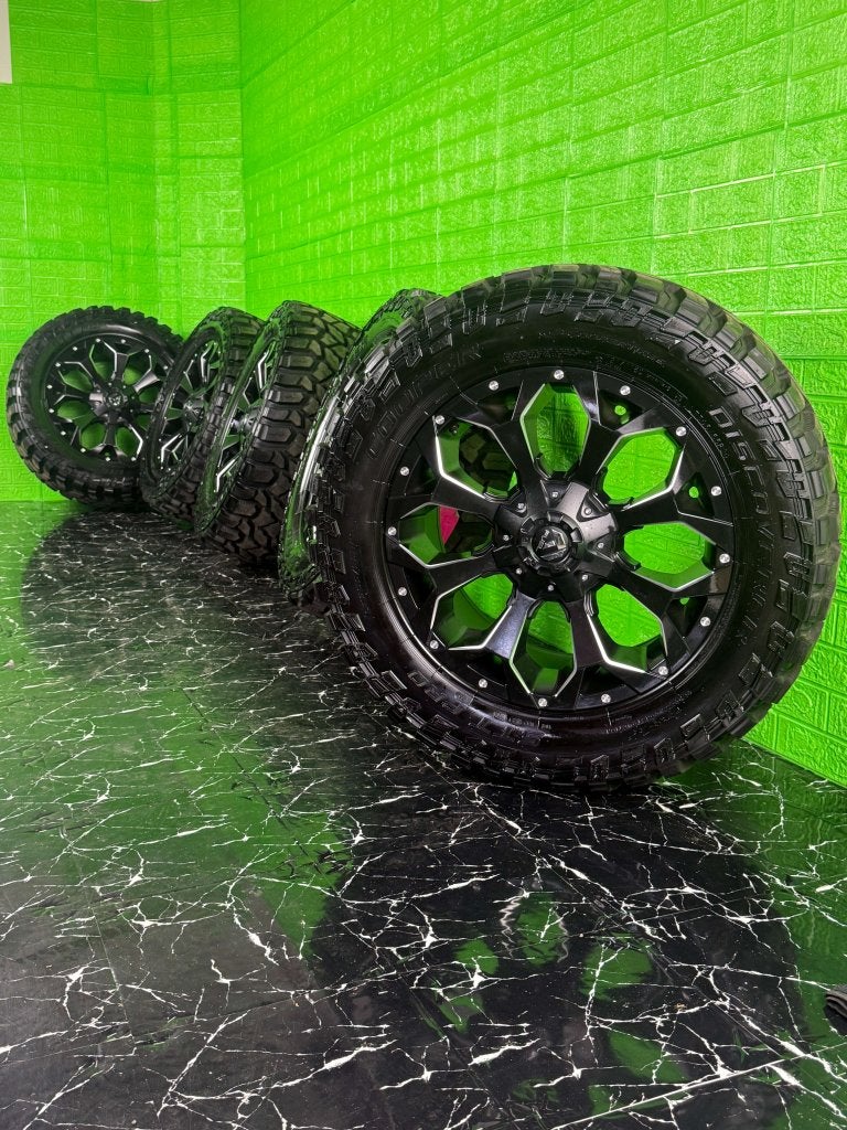 5X Nieuwe Jeep Wrangler wielen 20'' mud tire 5x127 en 5x108, Niet ingevuld, Gebruikt, Banden en Velgen, Niet ingevuld