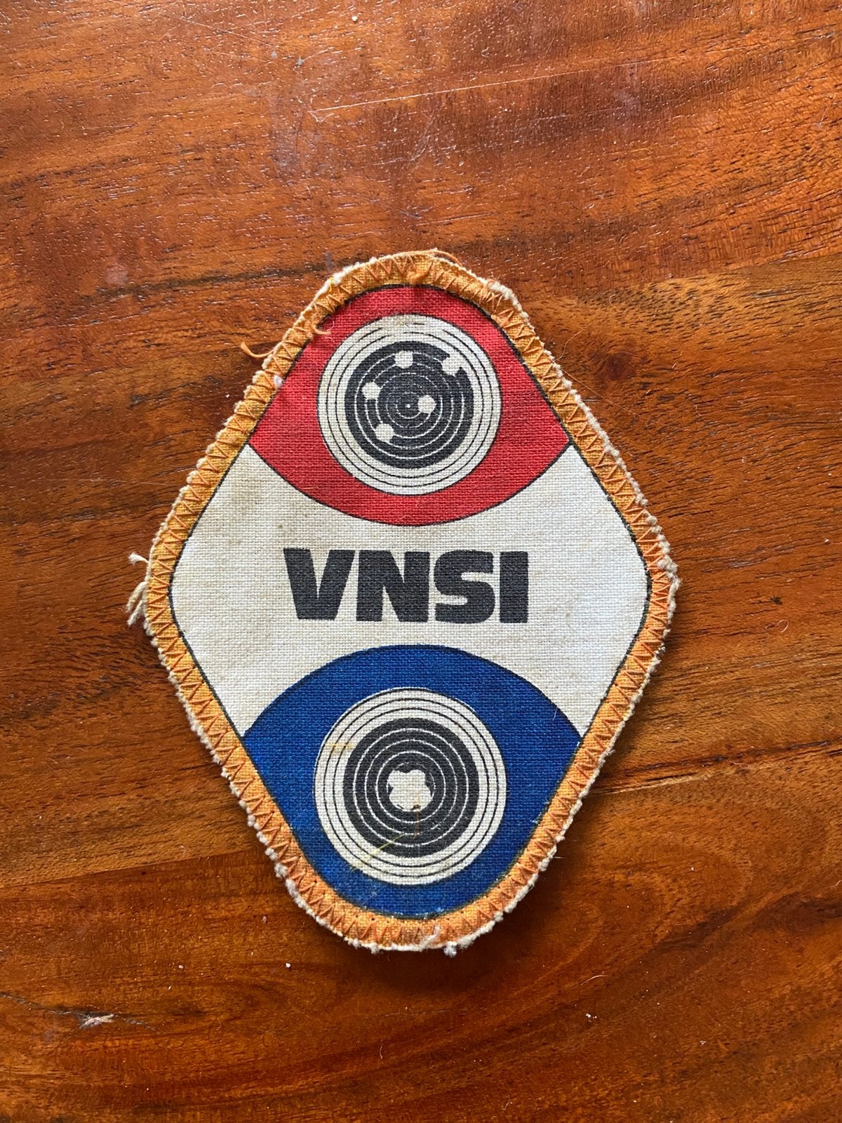 Patch Schietvereniging. VNSI., Ophalen of Verzenden, Overige soorten, Nederland, Embleem of Badge