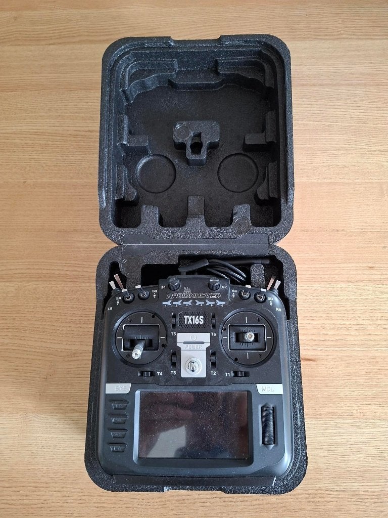 Radiomaster TX 16S, Ophalen, Zo goed als nieuw