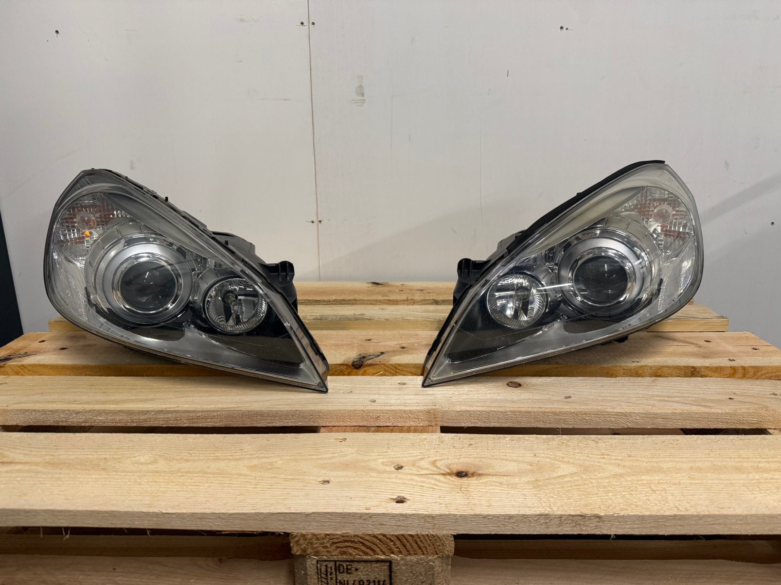 Volvo V60 S60 2012 koplampen 3129990 LH & 31383063 RH, Auto-onderdelen, Ophalen, Gebruikt, Volvo