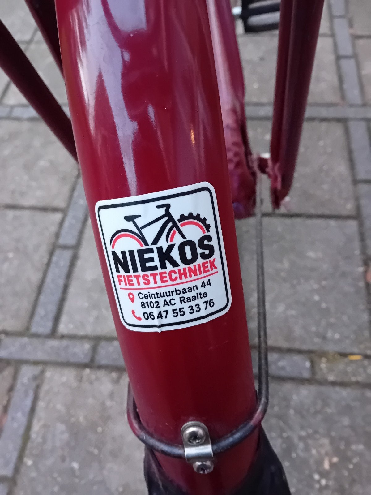 Nette rode damesfiets met lage instap, Fietsen en Brommers, Overige merken, Terugtraprem, Ophalen of Verzenden, 50 tot 53 cm