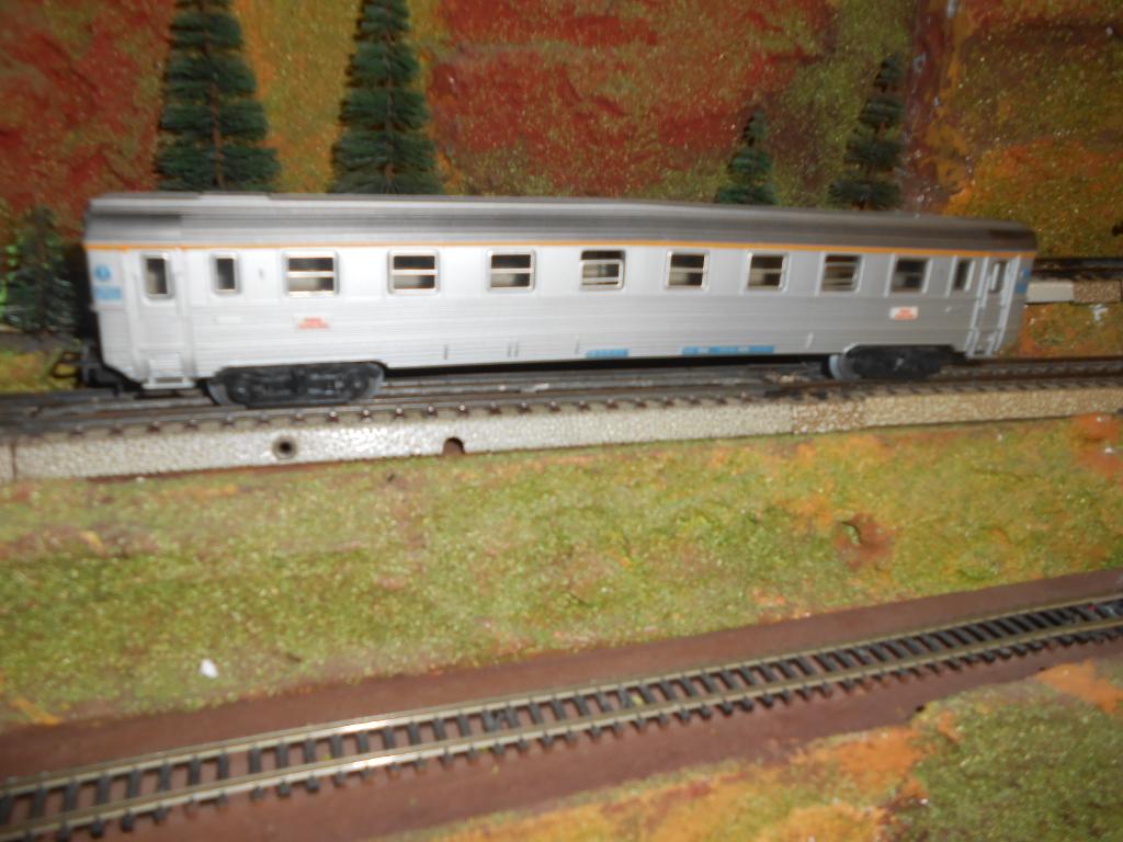 Märklin 4050, Frankrijk personenrijtuig 1e klasse INOX, Hobby en Vrije tijd, Modeltreinen | H0, Wisselstroom, Wagon, Ophalen of Verzenden