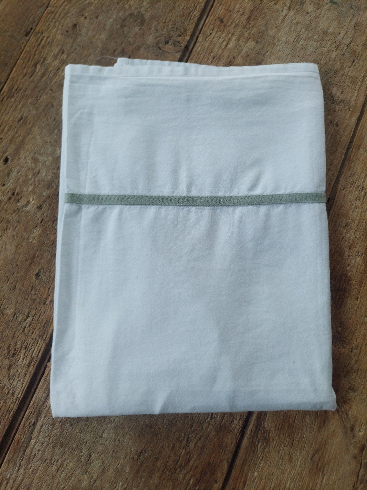 2 Ledikantlakentjes niet gebruikt 5€ p/st, Jongetje of Meisje, Wit, Overige typen, Meyco