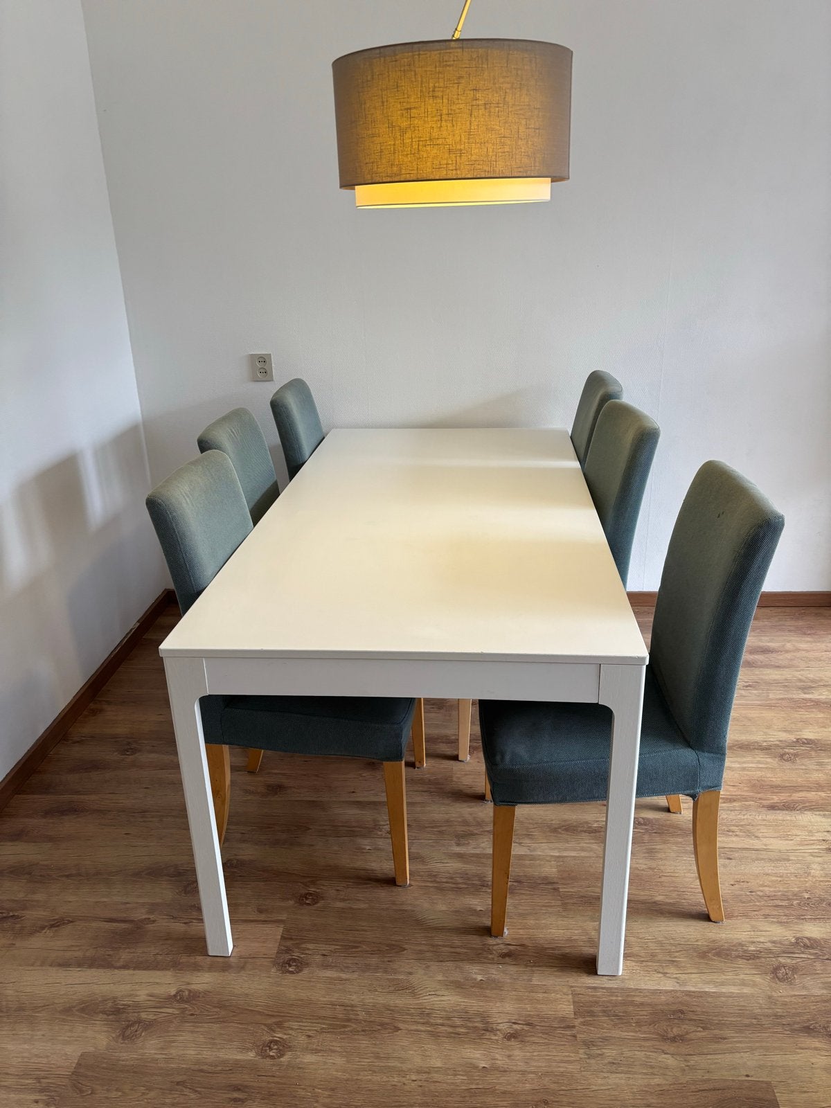 Ikea uitschuifbare eettafel, 180-240 cm, robuust, Huis en Inrichting, Ophalen, Gebruikt, 50 tot 100 cm, Vijf personen of meer
