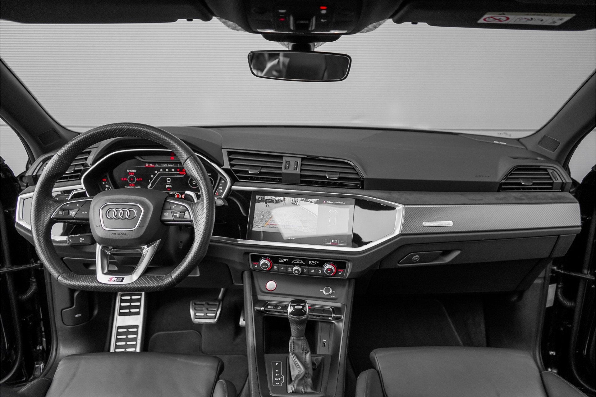 Audi Q3 Sportback TFSI RS Pano B&O 21" Zwart Optiek, Auto's, Automaat, 12 maanden, Gebruikt, 1675 kg