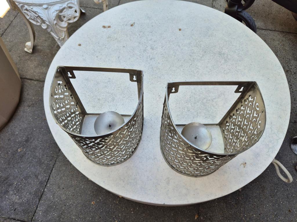 Set van 2 metalen wandkandelaars met oosters patroon, Huis en Inrichting, Woonaccessoires | Kandelaars en Kaarsen, Gebruikt, Ophalen of Verzenden