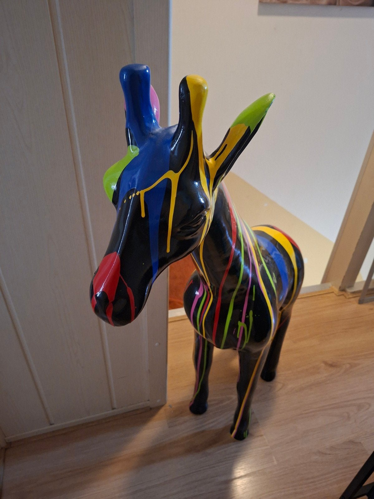 Kleurrijke Giraffe Beeld - Uniek Decoratiestuk, Ophalen of Verzenden, Zo goed als nieuw, Dier