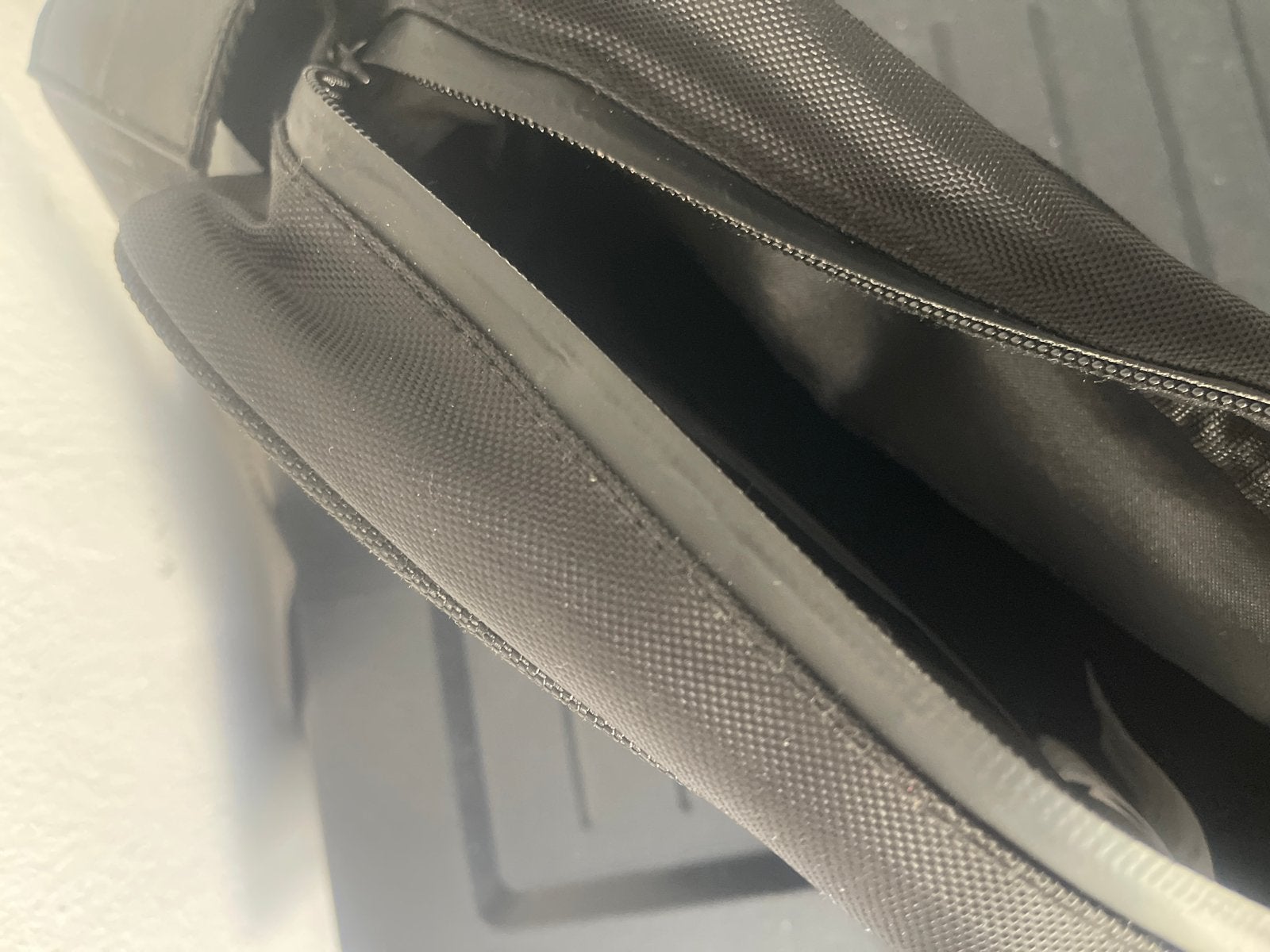 Jordan schoudertas - Zwart, Sieraden, Tassen en Uiterlijk, Ophalen of Verzenden, Zo goed als nieuw, Zwart, Overige merken
