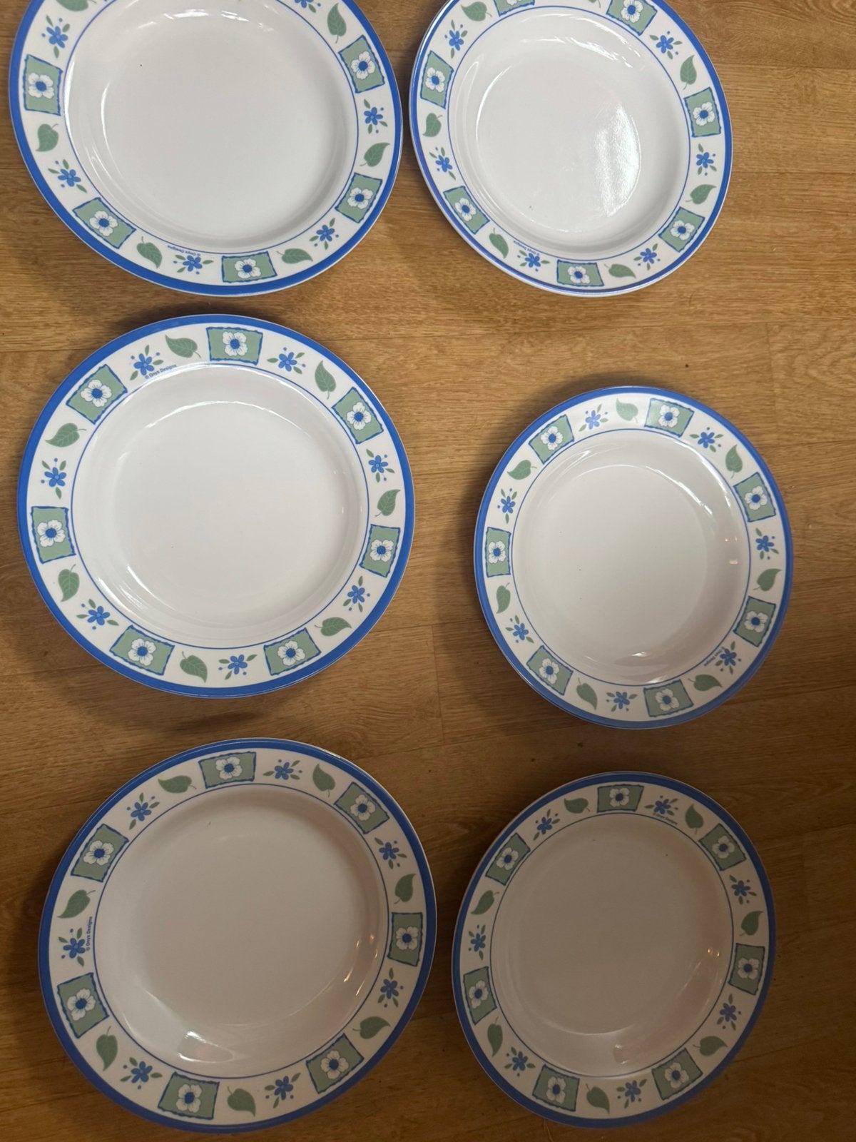 Melamine borden, Ophalen of Verzenden, Zo goed als nieuw