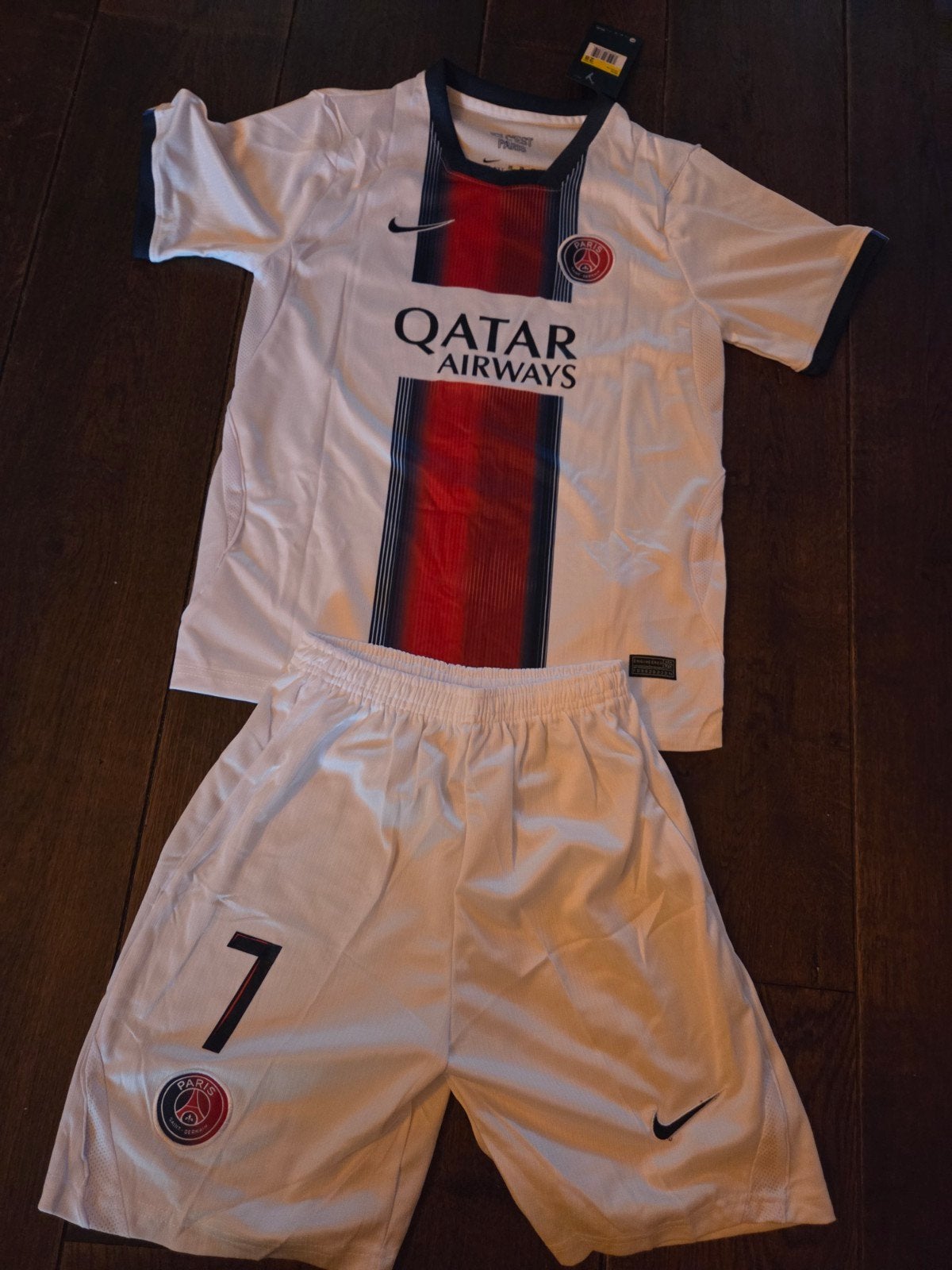 PSG Voetbaltenue Kvaratskhelia Maat 98 t/m S, Sport en Fitness, Set, Nieuw, Ophalen of Verzenden, .