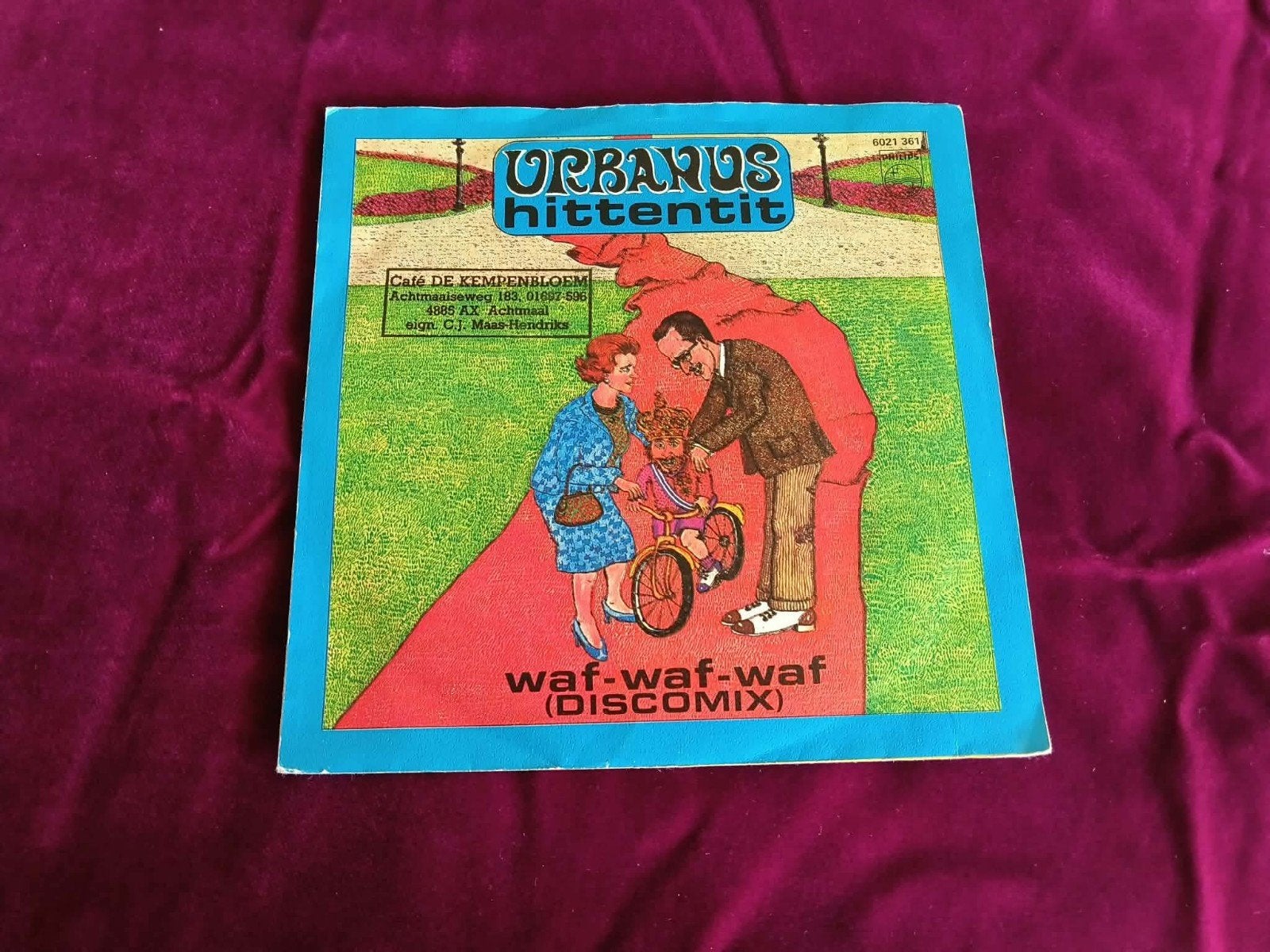 Urbanus - Hittentit / Waf-Waf-Waf (Discomix) Vinyl Single, Cd's en Dvd's, Ophalen of Verzenden, Gebruikt, Humor en Cabaret