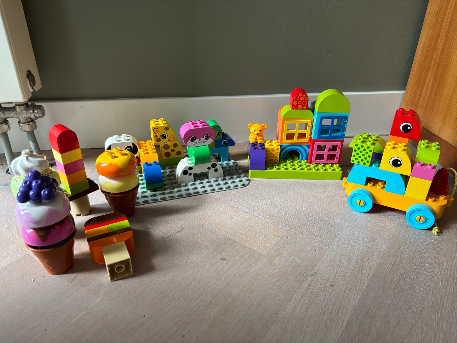 Duplo speelgoed: ijsjes, dieren en bouwblokken, Ophalen of Verzenden, Gebruikt, Complete set, Duplo