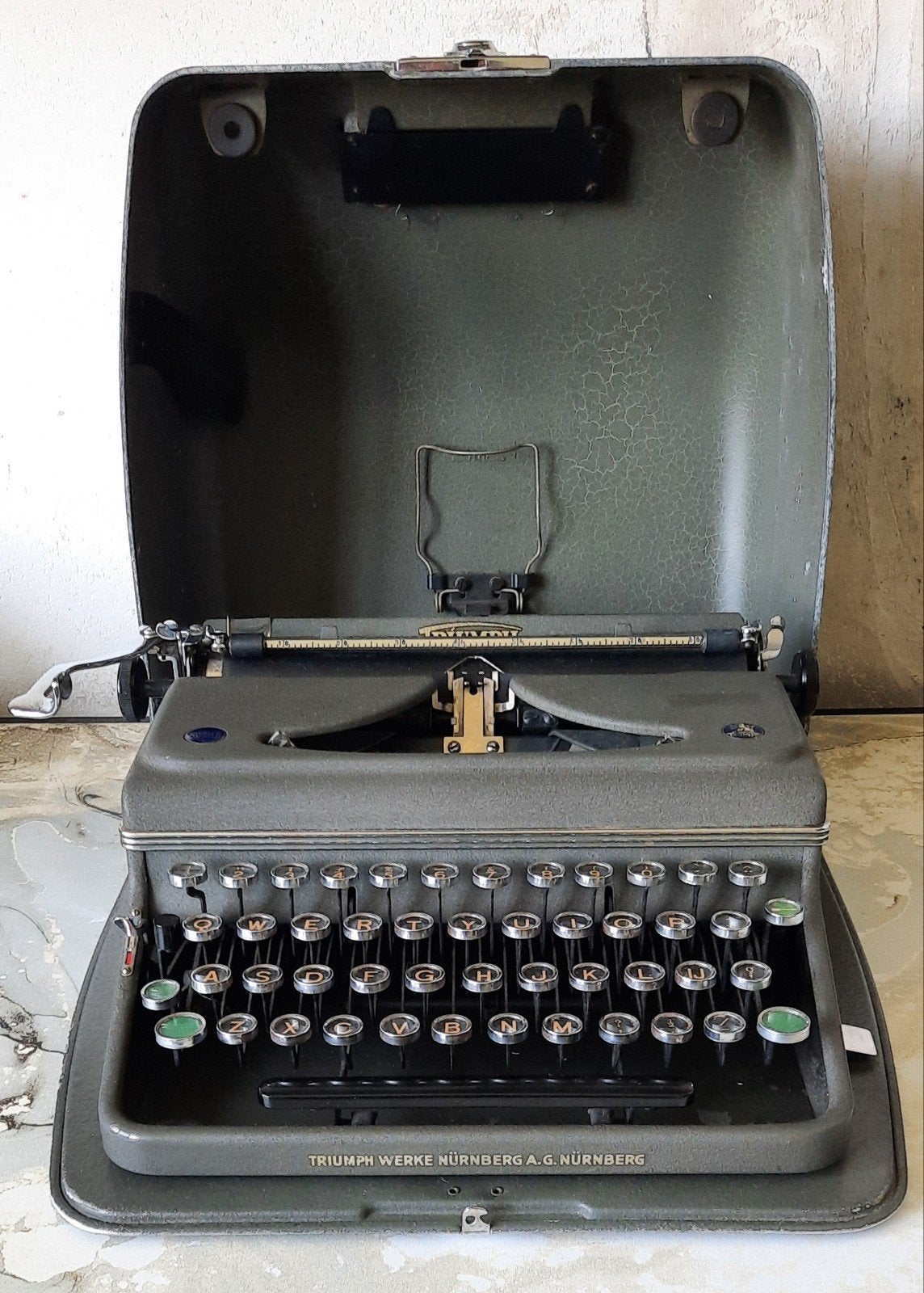 Triumph typemachine norm 6 uit 1948, Ophalen