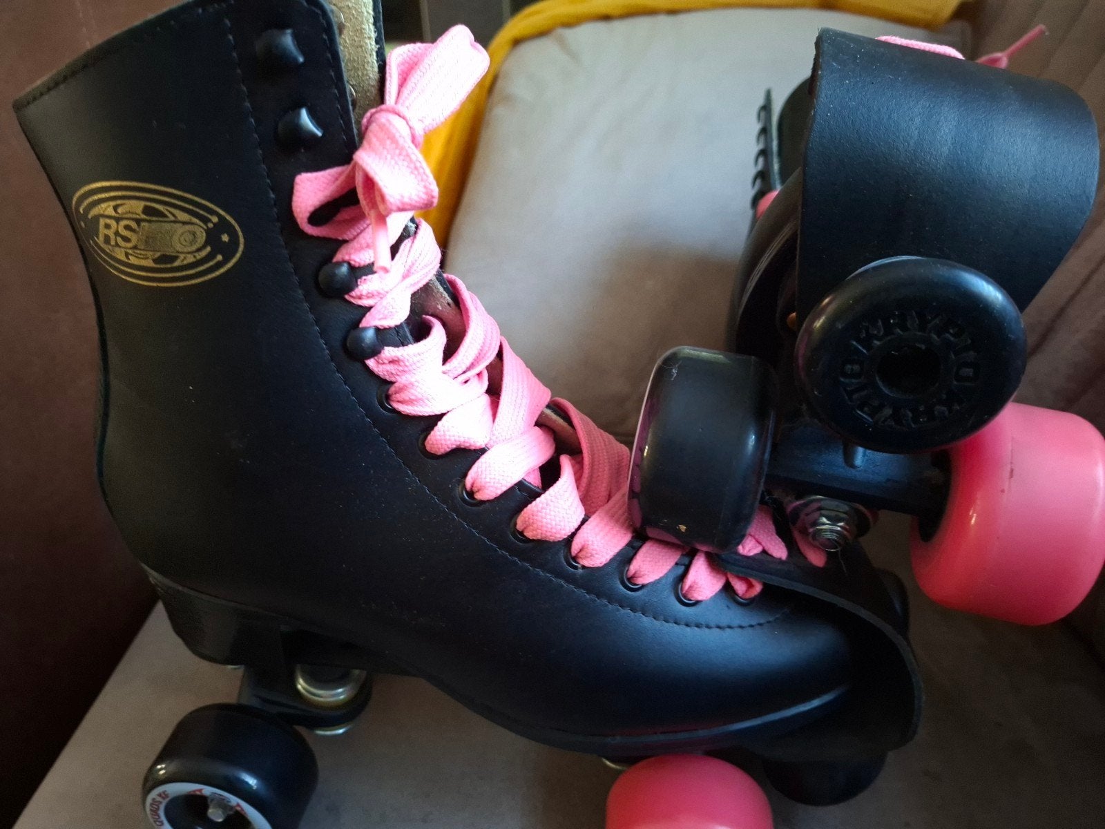 Zo goed als nieuwe rolschaatsen maat 41, Sport en Fitness, Skeelers, Overige merken, Ophalen of Verzenden, Zo goed als nieuw, Dames
