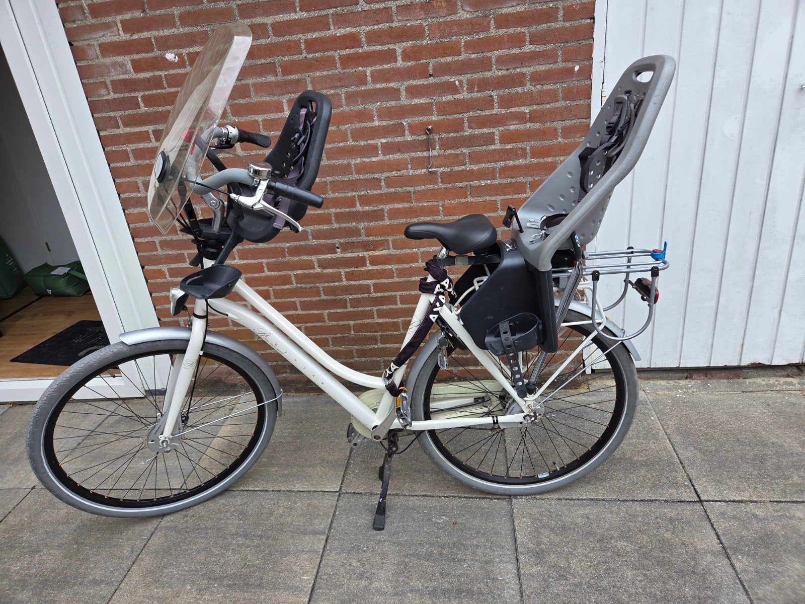 Cortina Roots moederfiets met Yepp zitjes en windscherm, Fietsen en Brommers, 2 zitjes, Gebruikt, Versnellingen, 50 tot 53 cm