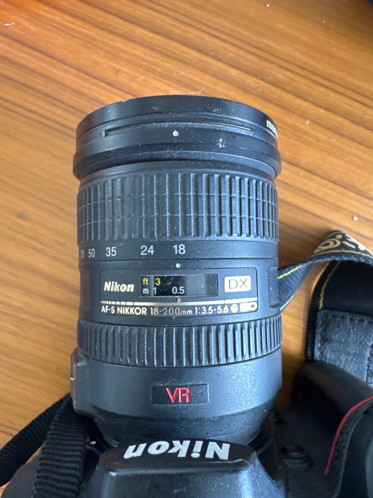 Nikon AF-S Nikkor 18-200mm f/3.5-5.6G ED VR DX lens, Audio, Tv en Foto, Fotografie | Lenzen en Objectieven, Ophalen, Gebruikt