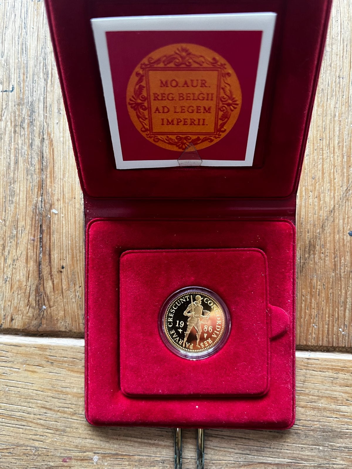 Gouden Dukaat 1986 - MO.AUR. REG.BELGII AD LEGEM IMPERII, Ophalen, Goud, Losse munt, Goud