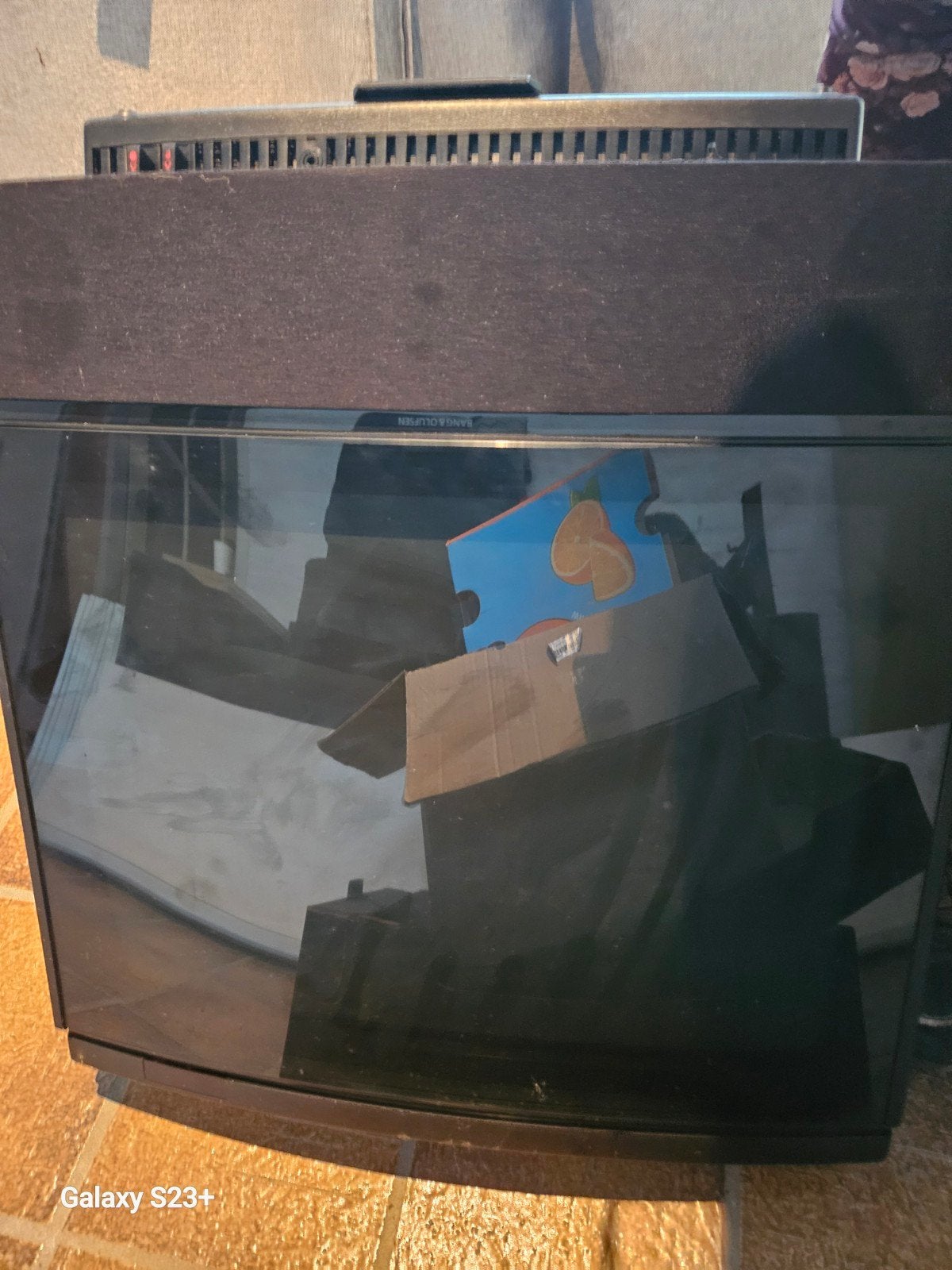 B & O Tv met bugel Voor onderdelen., Ophalen, 100 cm of meer, 50 Hz