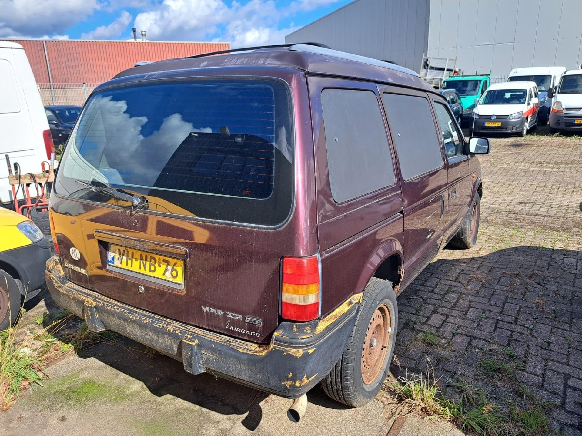 Chrysler Voyager 2.5 td SE EXPORT, Voorwielaandrijving, 450 kg, Gebruikt, 118 pk