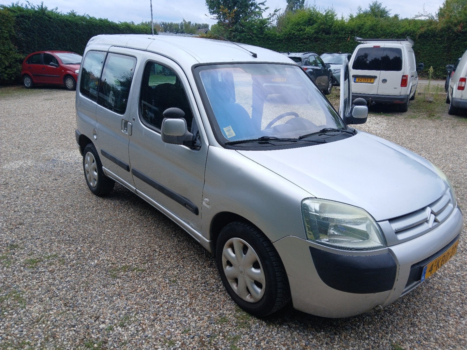 BERLINGO multispace, 1,6 16v, airco, trekhaak, apk tot 4/27, Berlingo, Handgeschakeld, Particulier, Zilver of Grijs