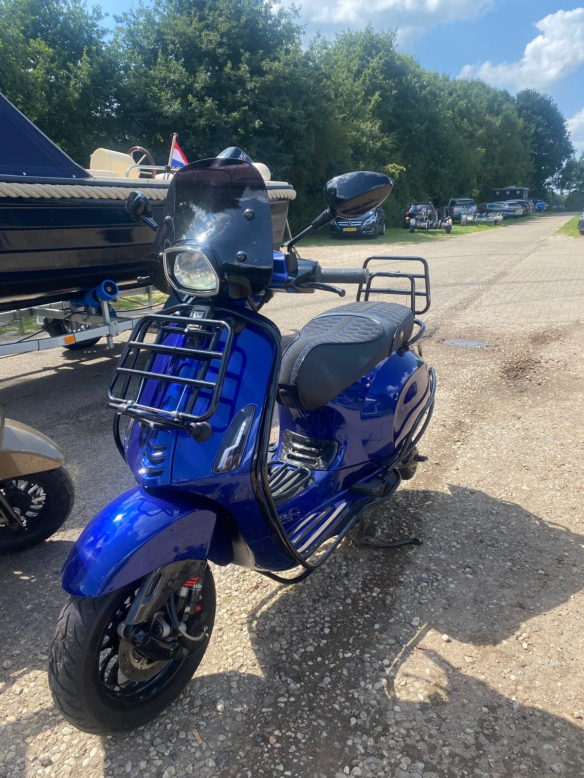 Vespa sprint brom 80cc malossi/carbon/ bitubo, Ophalen, Zo goed als nieuw, Benzine, Overige modellen