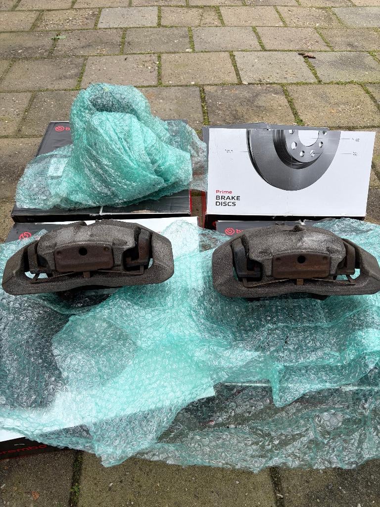 BMW E90 335i remklauwen (inc. schijven en blokken), Auto-onderdelen, Remmen en Aandrijving, Ophalen of Verzenden, Gebruikt, BMW