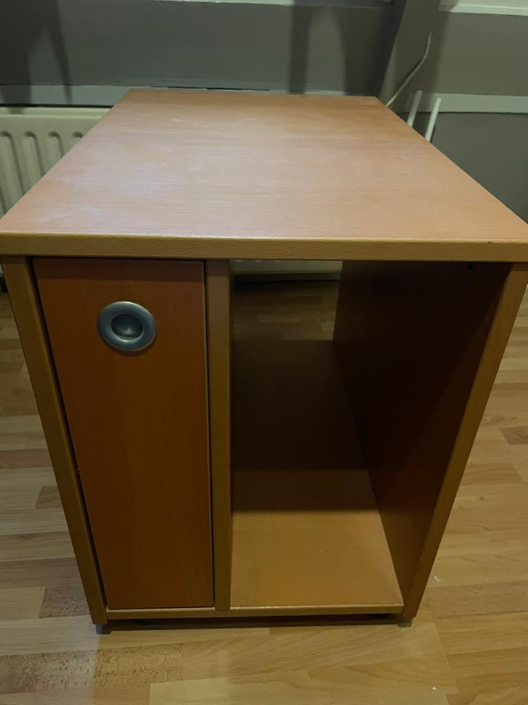 Ikea computerkast, Ophalen, 50 tot 100 cm, Zo goed als nieuw, Minder dan 100 cm