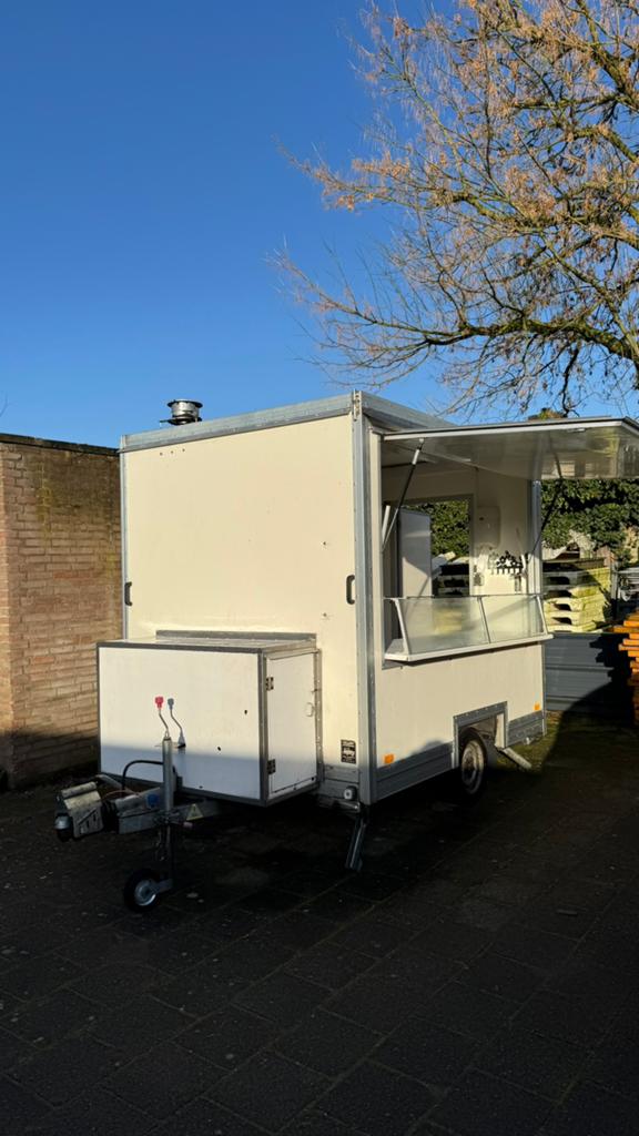 GOED LEZEN! Frietwagen| Snackwagen | Loempiawagen | Foodtruc, Ophalen