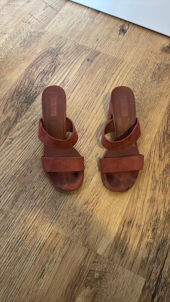 Suede heels, Schoenen met lage hakken, Overige kleuren, Ophalen of Verzenden, Gedragen
