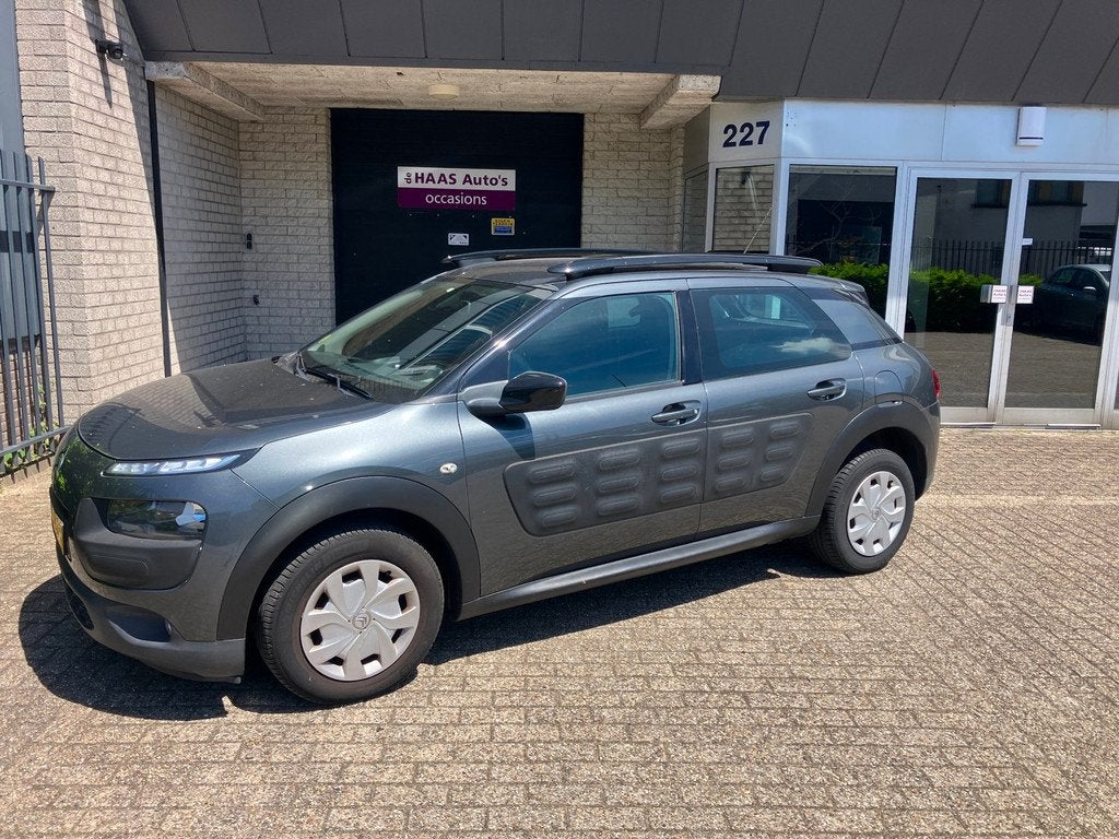 Citroen C4 Cactus 1.6 BlueHDi Business / CAMERA / NAVI / 1e, Auto's, Citroën, Voorwielaandrijving, Stof, Gebruikt, 96 €/maand